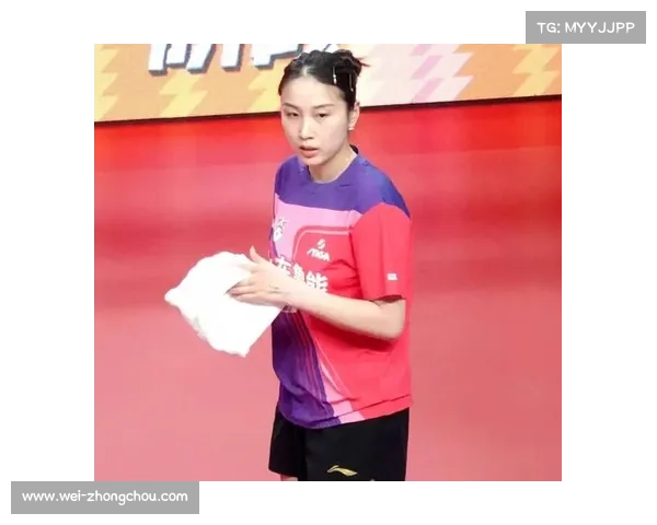 钱天一 0-2 落后王晓彤!关键局失误频发陷被动 钱天一 0-2 落后王晓彤!关键局失误频发陷被动